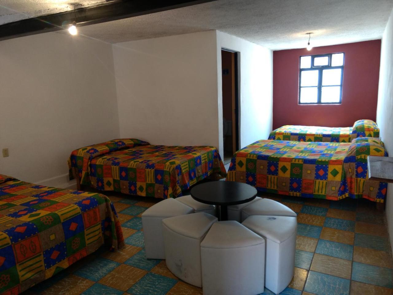 Hotel Hacienda Morales. 瓜纳华托 客房 照片